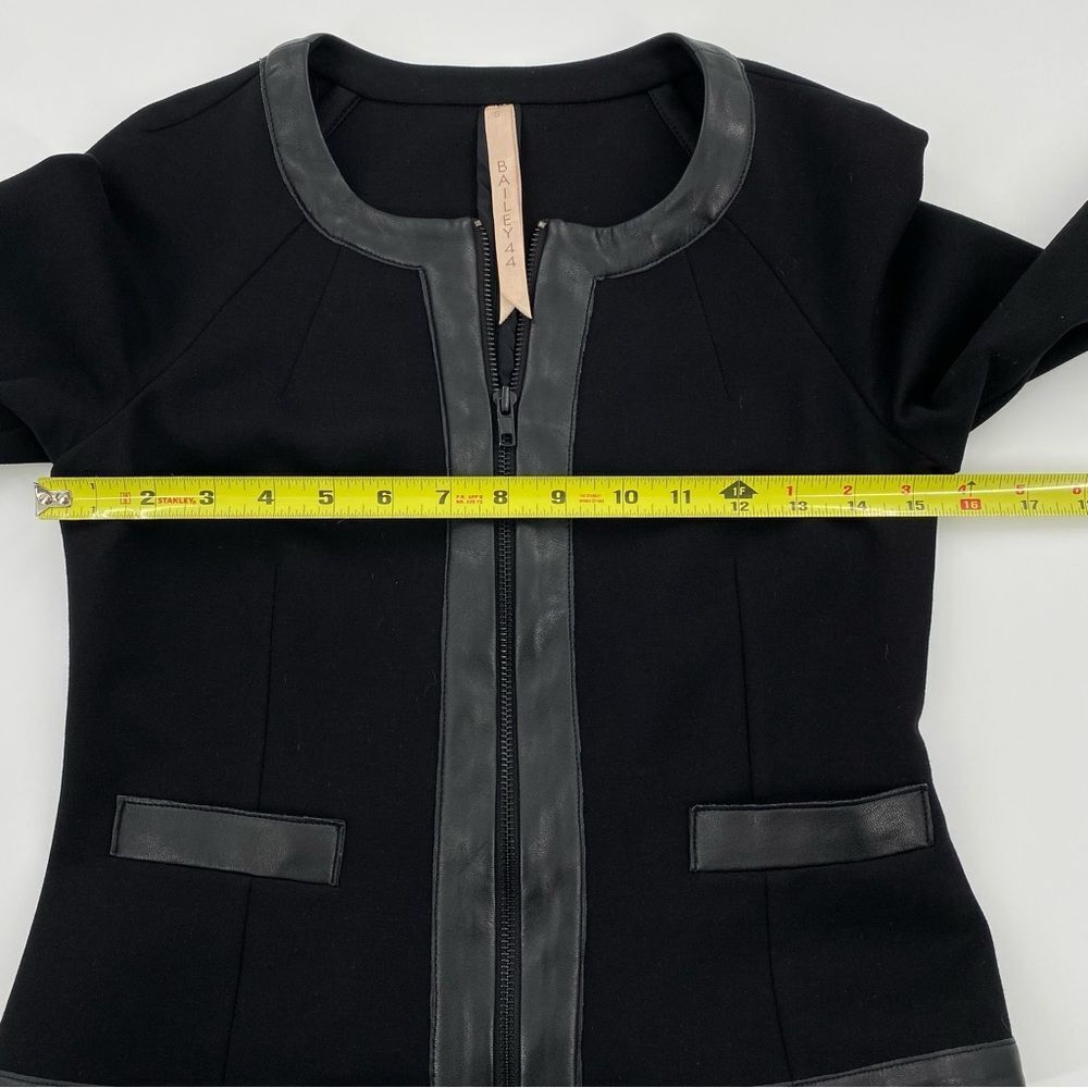 Black Jacket - Picture 7 of 9